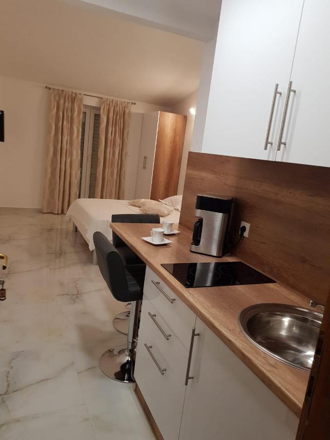Apartment Miskovic マカルスカ エクステリア 写真