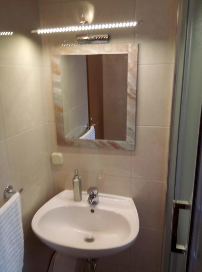 Apartment Miskovic マカルスカ エクステリア 写真